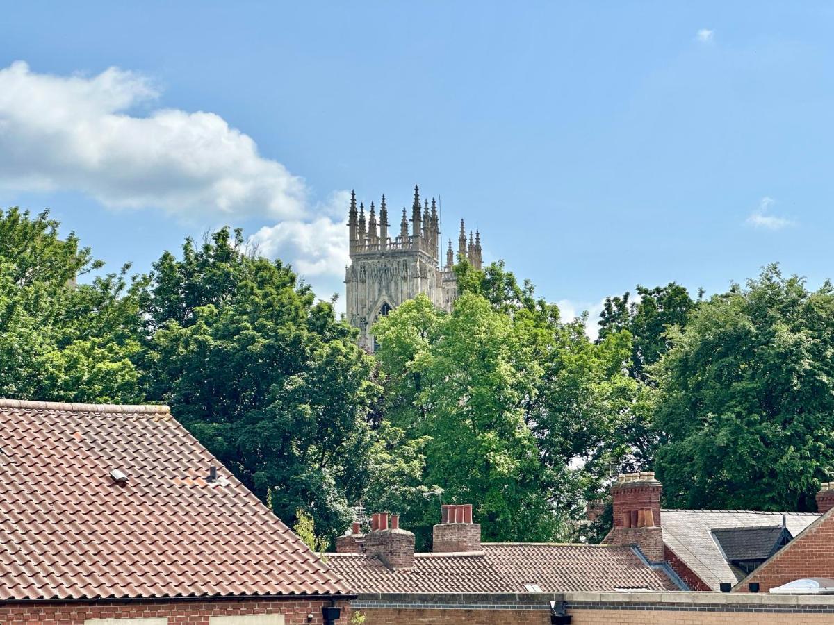 Minster Heights Appartement York Buitenkant foto